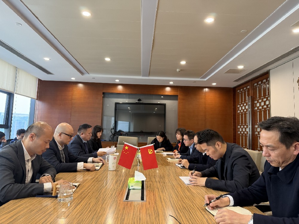 成都金坤开展小贷行业监管政策与合规管···